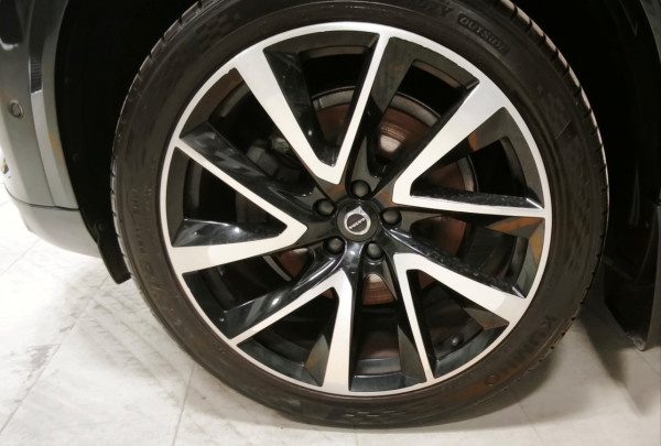 2021 MY22 Volvo XC90 L Series B6 Inscription SUV image 6