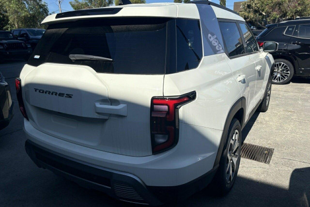 2024 MY25 KGM SsangYong Torres J116 Adventure SUV Image 7