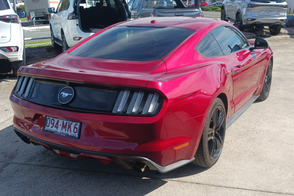 2017 Ford Mustang FM  Coupe