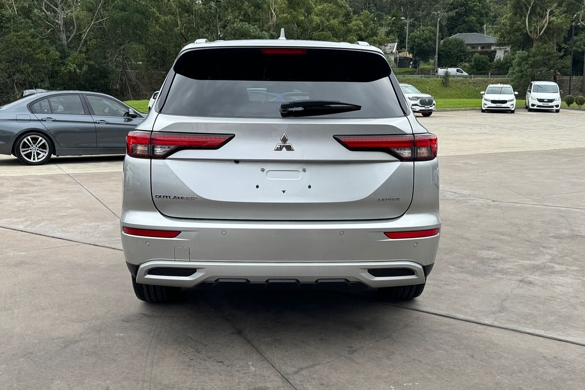 2022 MY23 Mitsubishi Outlander ZM Aspire SUV Image 17