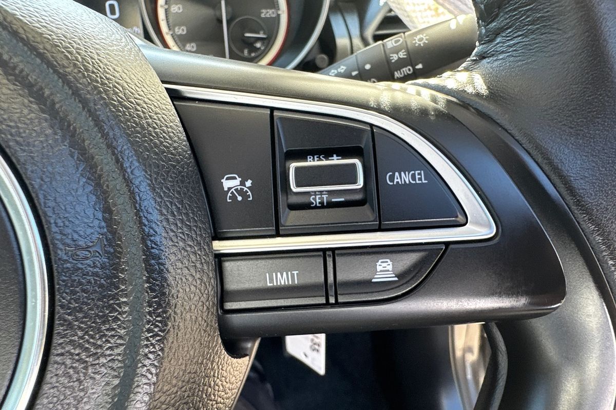 2023 Suzuki Swift AZ Series II GL Hatch Image 14