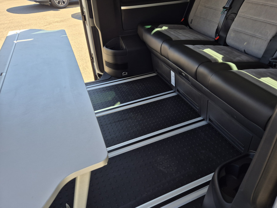 2021 Volkswagen California T6.1 Beach TDI450 SUV Image 18