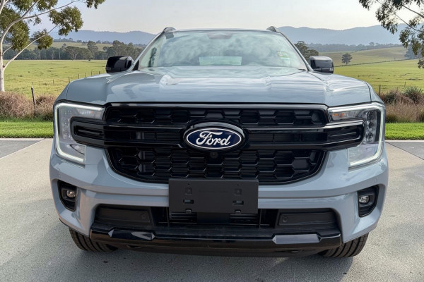 2026 MY26.5 Ford Everest UB Sport SUV Image 2