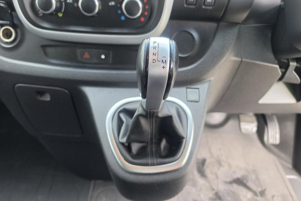 2021 MY22 Mitsubishi Express SN GLX Van Image 18