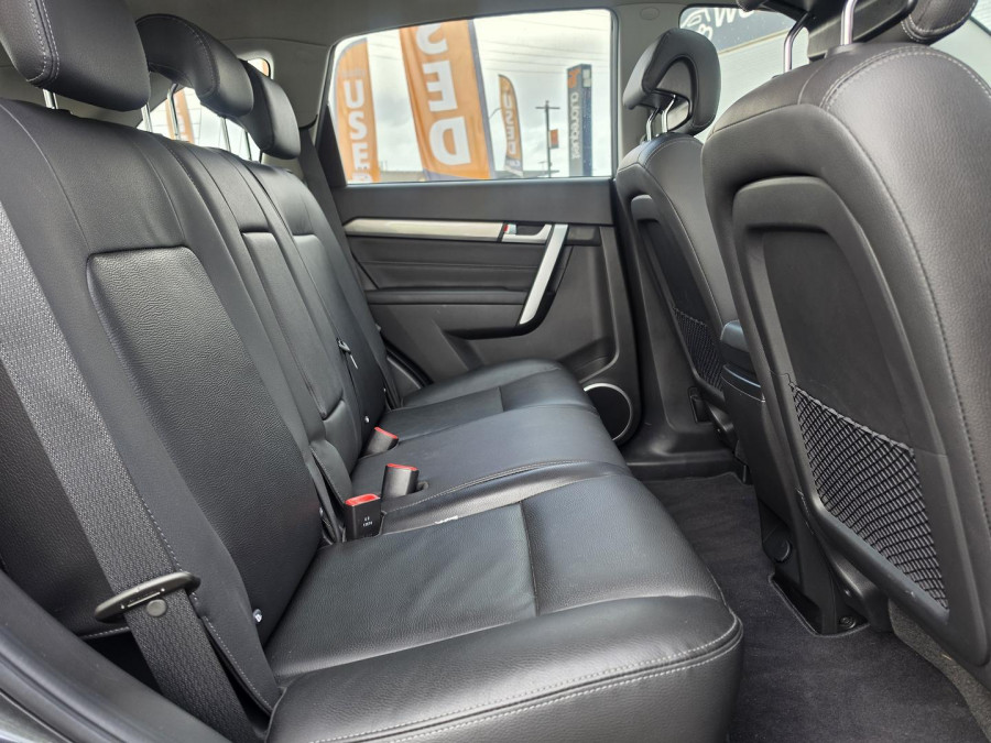 2017 MY18 Holden Captiva CG Active SUV Image 17