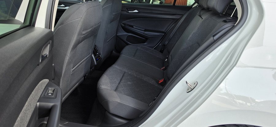 2023 Volkswagen Golf 8 110TSI Life Hatch Image 10