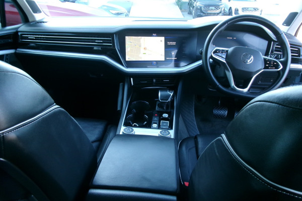 2023 Volkswagen Touareg CR 210TDI Elegance SUV Image 14
