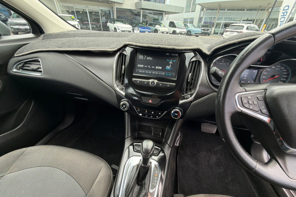 2018 Holden Astra BL LS+ Sedan Image 20