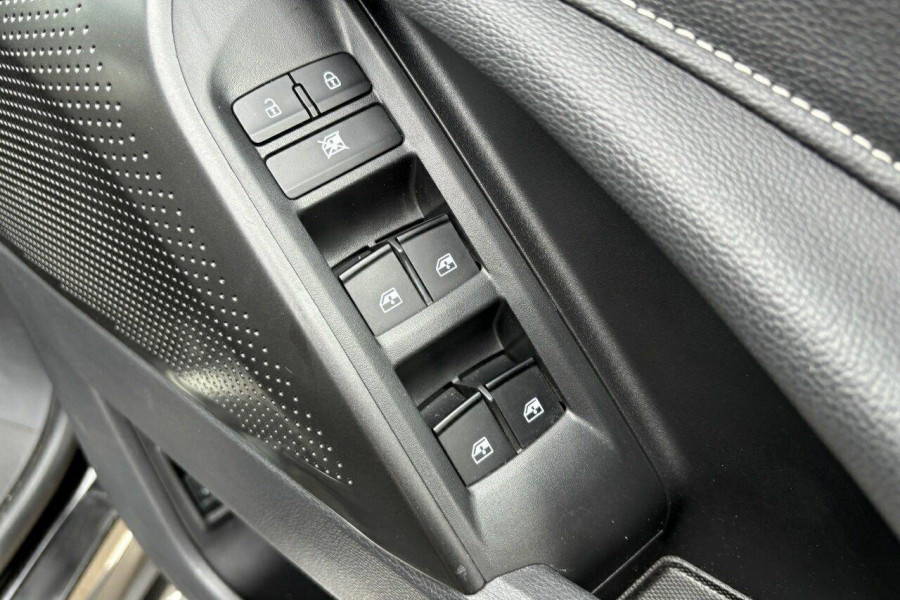 2022 LDV D90 SV9A Executive SUV Image 19