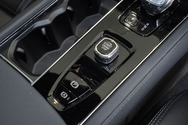 2026 Volvo XC90 L Series  Black Edition SUV Image 23