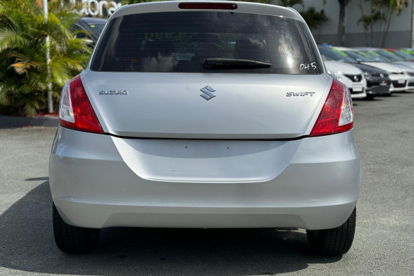 2011 Suzuki Swift FZ GLX Hatch Image 5