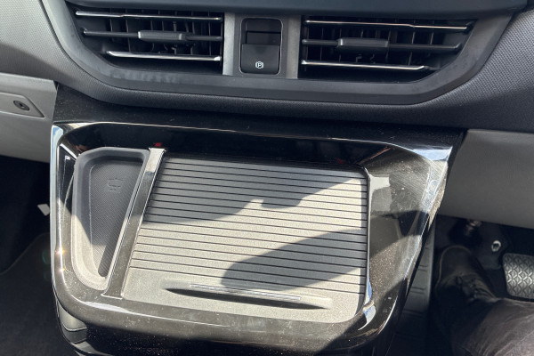2024 MY24.5 Ford Tourneo AV Active People Mover Image 21