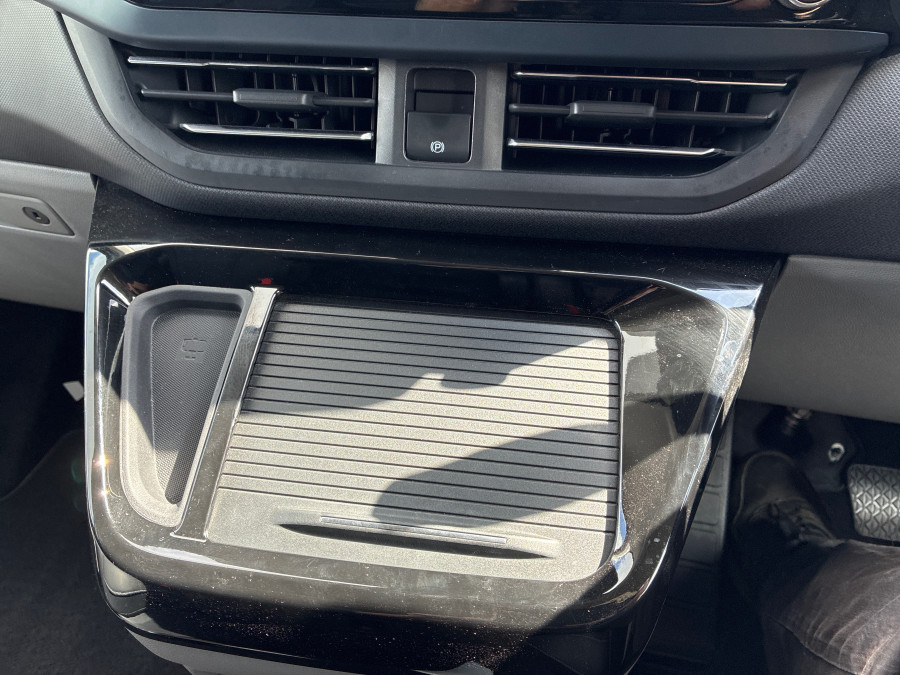 2024 MY24.5 Ford Tourneo AV Active People Mover Image 21