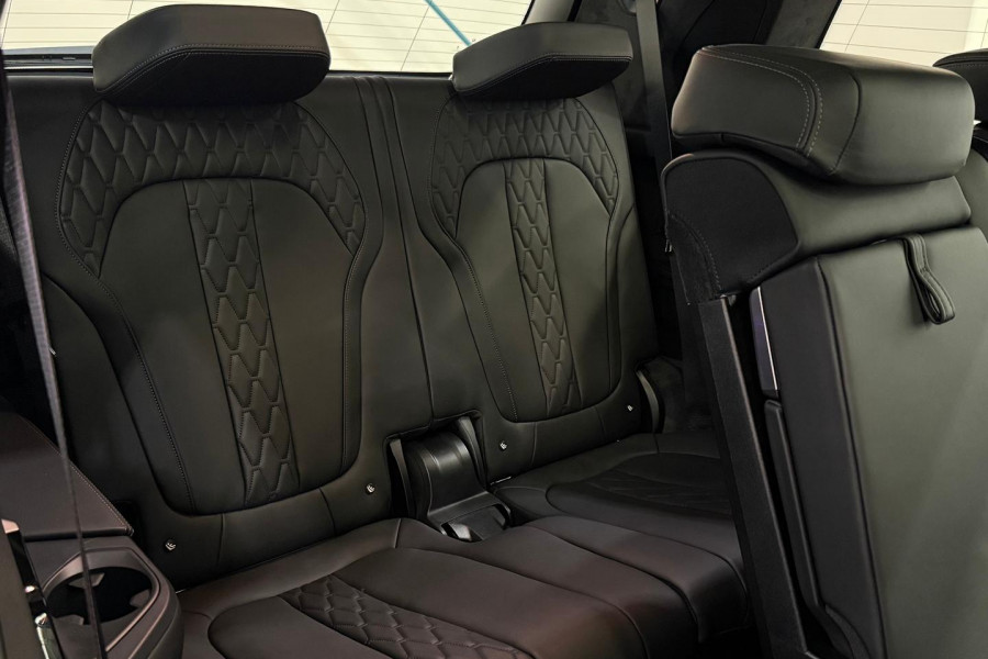 2026 BMW X7 G07 LCI xDrive40i M Sport SUV