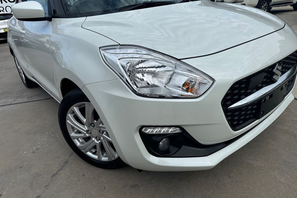 2023 Suzuki Swift AZ Series II GL Hatch