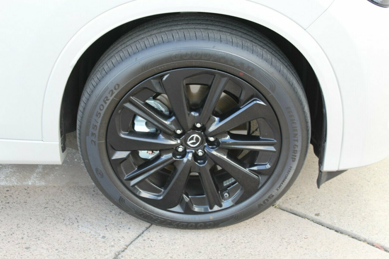2024 Mazda CX-80 KL D50e GT SUV Image 12