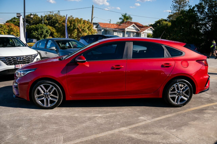 2021 MY1  Kia Cerato BD Sport+ Hatch Image 4