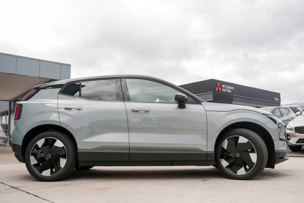2024 MY25 Volvo EX30  Single Motor Extended Range Ultra SUV Image 10