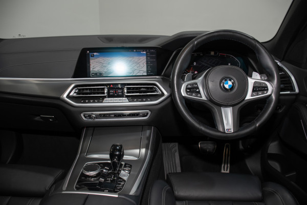 2021 BMW X5 xDrive30d SUV Image 24