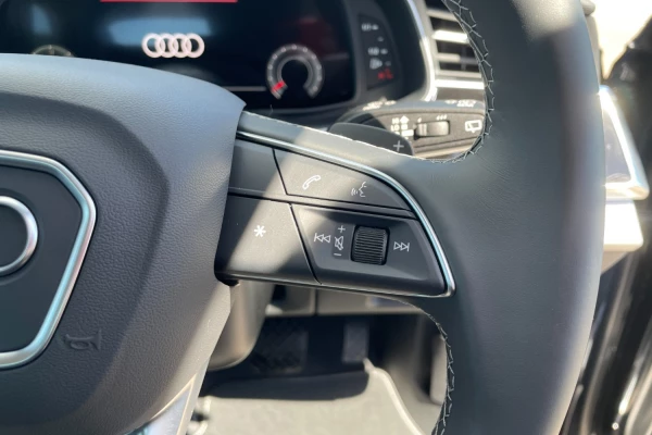 2025 Audi Q7 4M TDI 170kW SUV Image 21