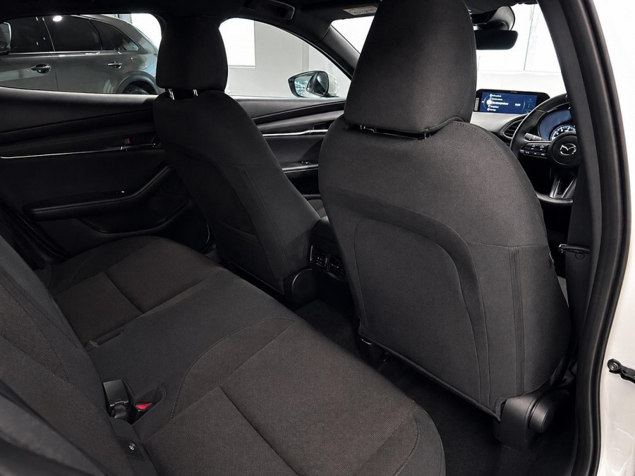 2026 Mazda 3 BP Series G20 Evolve Hatch Image 18