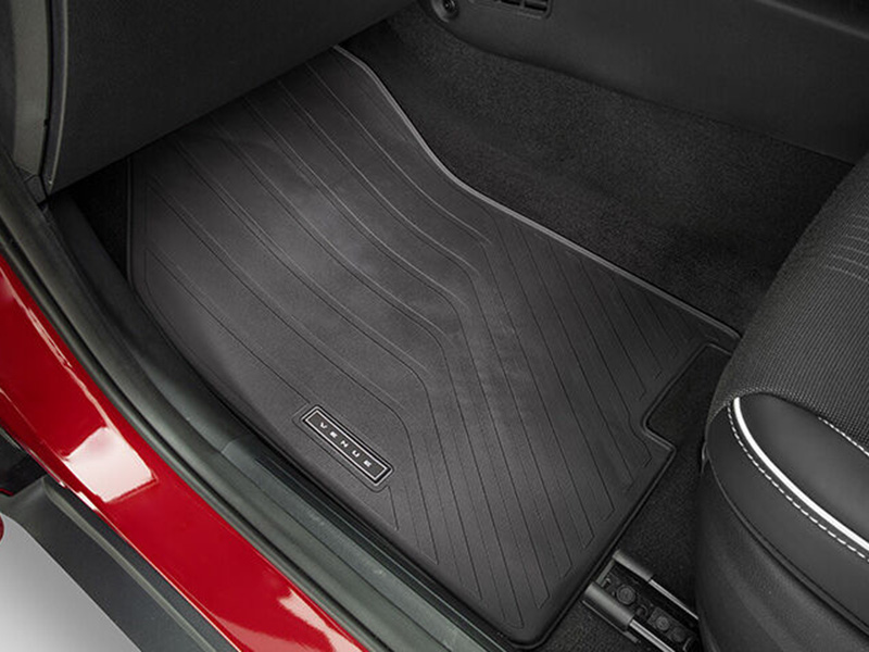 Tailored rubber floor mats (set of 4)