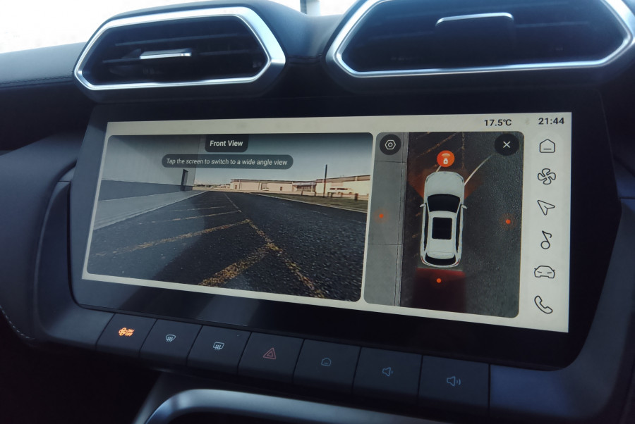 2025 MG ZS Essence 1.5Pt/Cvt SUV Image 20