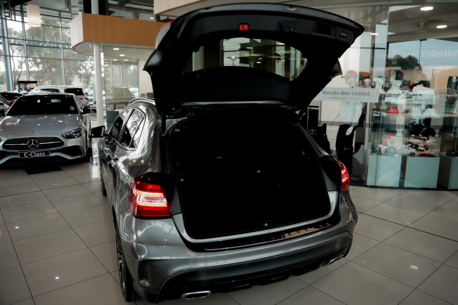 2018 MY18.55 Mercedes-Benz GLA-Class X156 GLA250 SUV Image 25