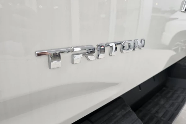 2026 Mitsubishi Triton MV GLX Ute Image 3
