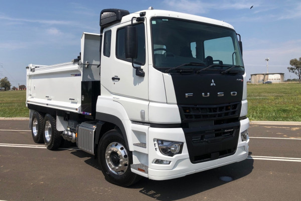 2023 MYon Fuso Shogun Truck