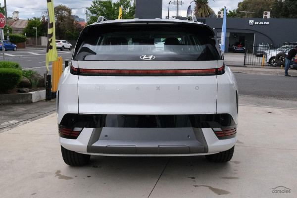 2026 Hyundai ELEXIO OE1.V1 Elite SUV Image 3