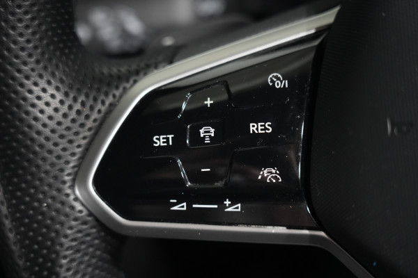 2023 Volkswagen Tiguan 5N 162TSI R-Line SUV Image 26