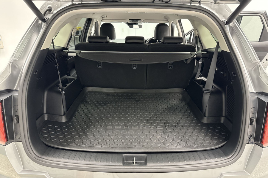 2022 MY23 Kia Sorento MQ4 Sport+ SUV Image 16