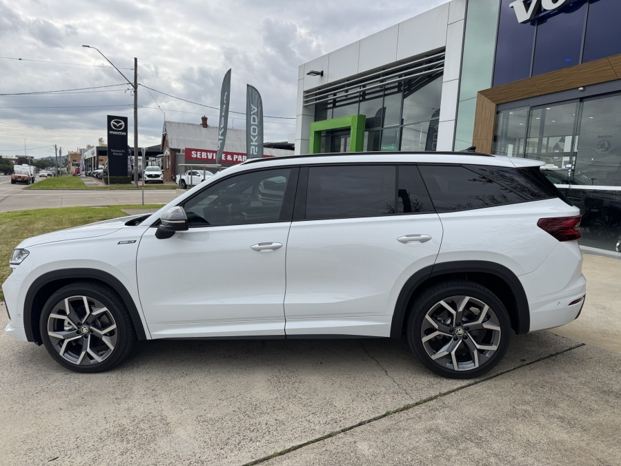 2025 MY26 Skoda Kodiaq PS 140TSI Sportline SUV Image 8
