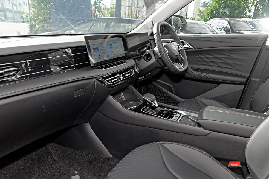 2024 MY25 MG HS AS33 Excite SUV Image 8