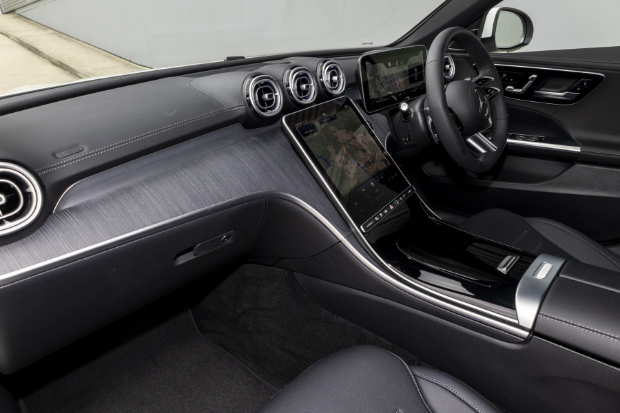 2025 Mercedes-Benz C-Class W206 C350 e Sedan