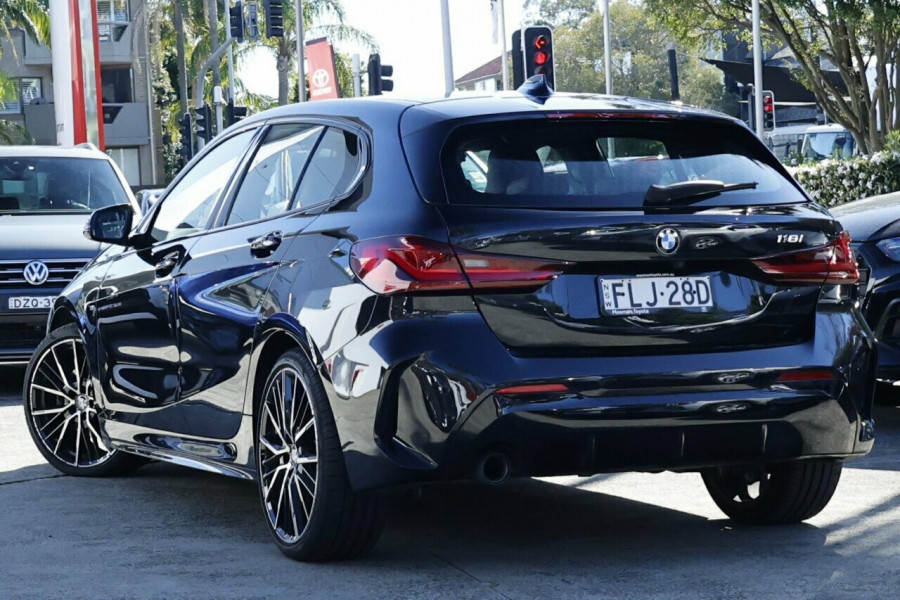 2023 BMW 1 Series F40 118i M Sport Hatch Image 3