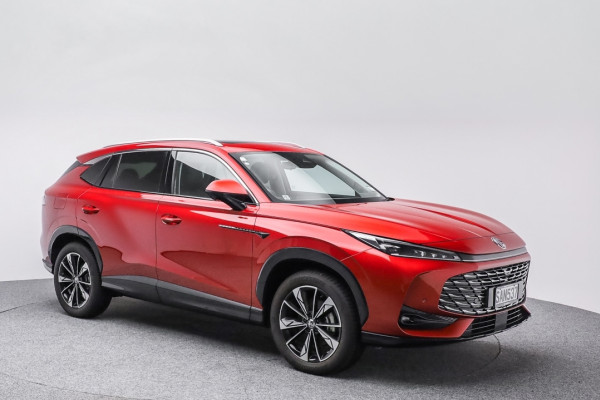 2026 MG HS Essence SUV Image 1