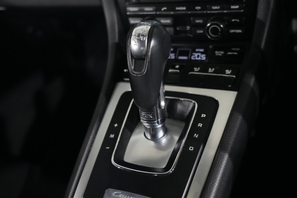 2014 Porsche Cayman Coupe Image 16