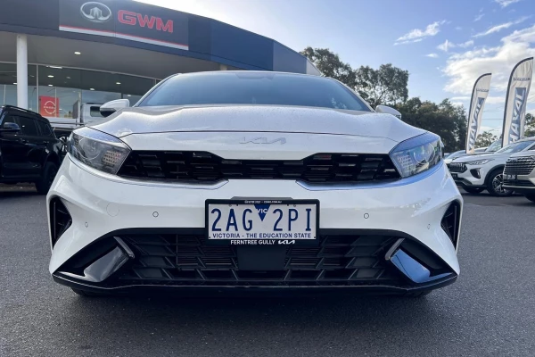 2024 Kia Cerato BD S Hatch Image 4