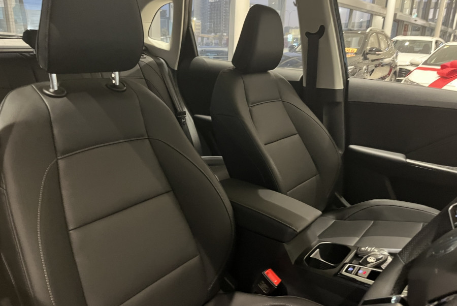 2025 MG ZS Essence 1.5Pht/3Hd SUV Image 11