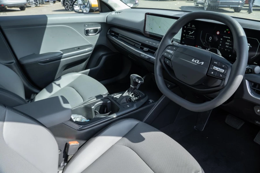 2026 Kia K4 CL4m Sport+ Hatch Image 7