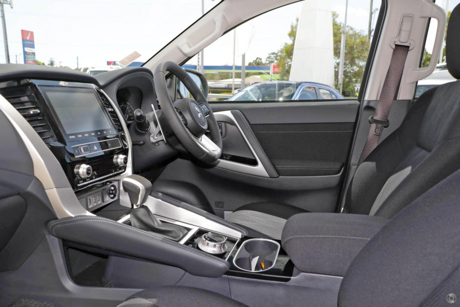 2024 Mitsubishi Pajero Sport QG GLX SUV Image 7