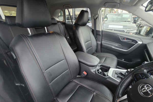 2020 MY21 Toyota RAV4 AXAH52R GXL SUV Image 10