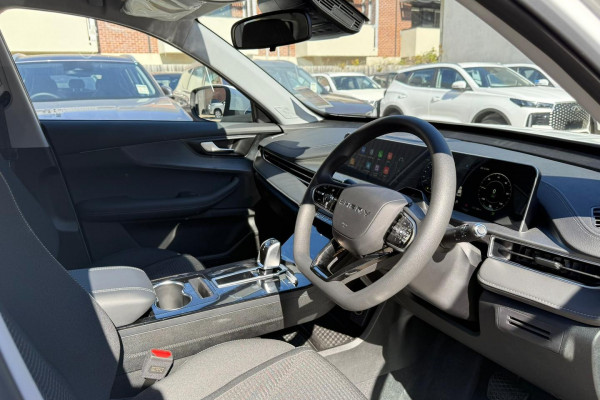 2026 Chery Tiggo 4  Hybrid Ultimate SUV Image 12