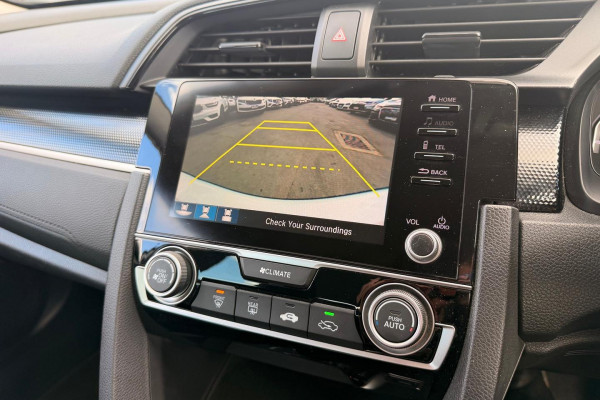 2019 Honda Civic 10th Gen VTi-S Sedan Image 18