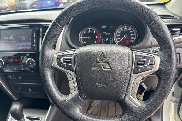 2022 Mitsubishi Triton MR GLX-R Ute Image 13