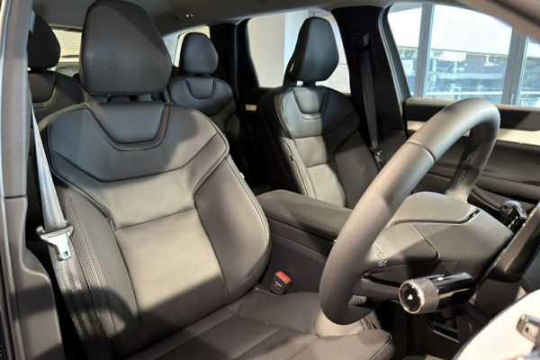2026 Volvo EX90  Ultra Twin Motor Performance SUV Image 20