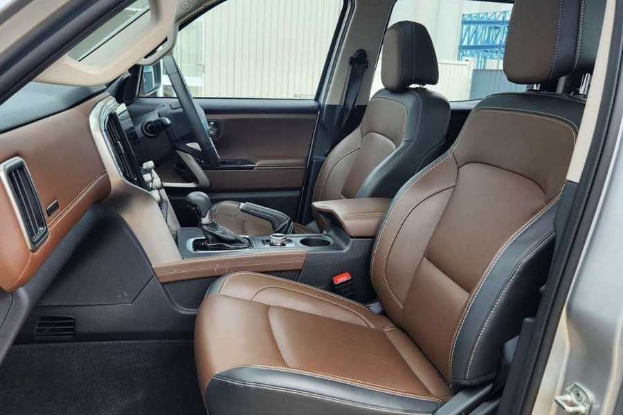 2023 Mahindra Scorpio  Z8 SUV Image 15
