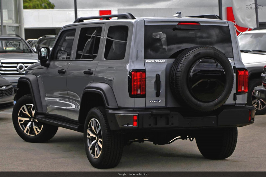 2025 GWM Tank 300 P01 Ultra Hybrid SUV Image 10